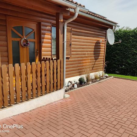 Ferienwohnung Grete, An Der Weinstrasse Ehrenhausen Exterior foto