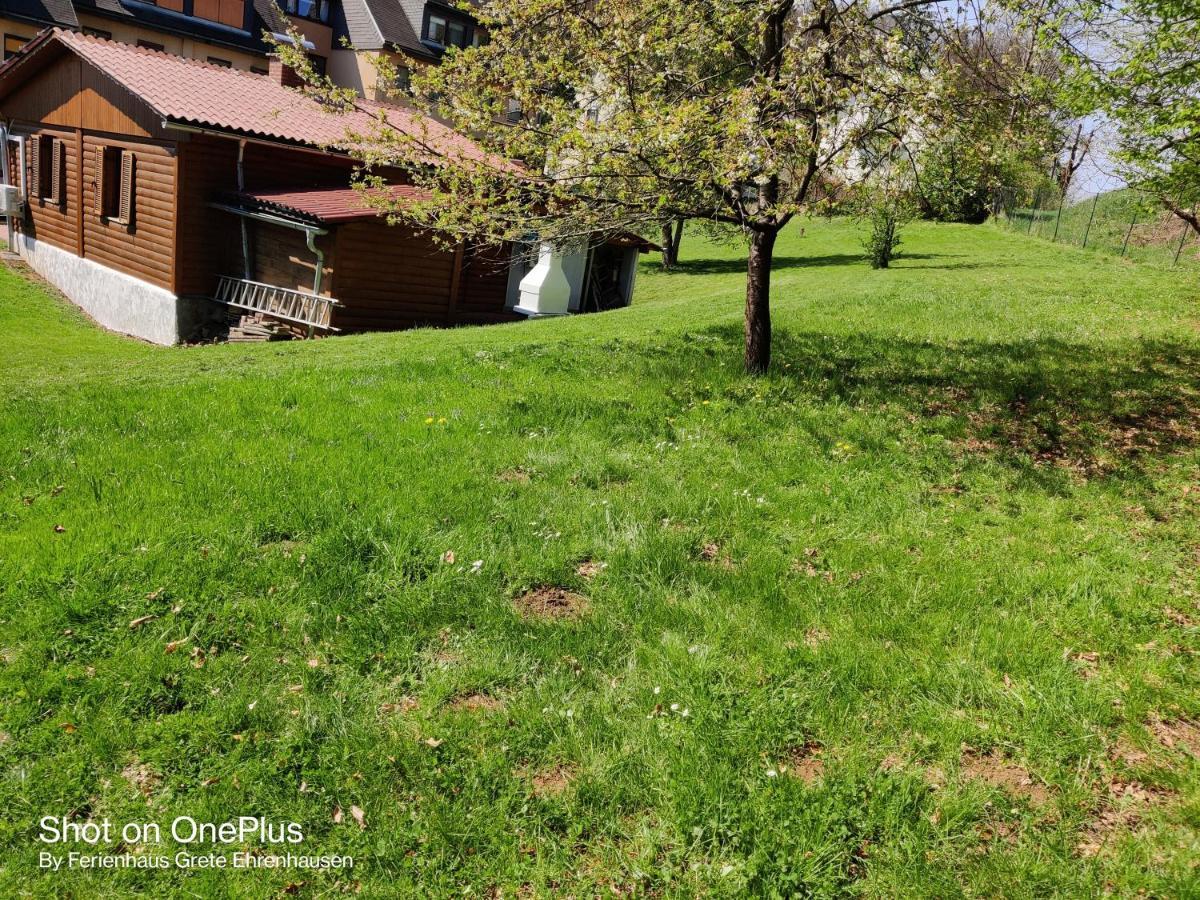 Ferienwohnung Grete, An Der Weinstrasse Ehrenhausen Exterior foto